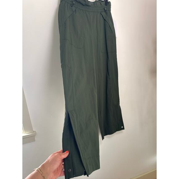 Athleta Trekkie Parachute Pant High Rise- Olive Green, PS NWT - Picture 5 of 9